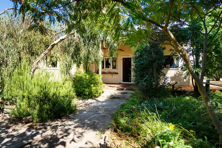 101 Main Road, Campbells Creek VIC 3451
