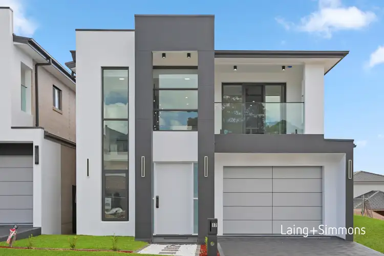 17 Mirage Street
