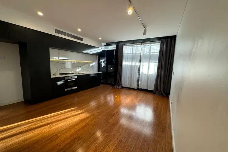 5/21 Bay Drive