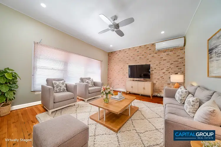 10 Benelong Avenue, Smithfield NSW 2164