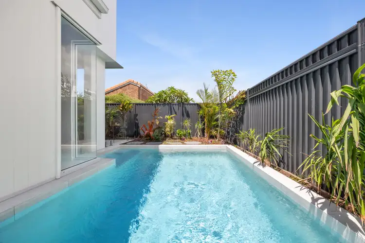 Second view of Homely semi-detached listing, 2/16 Coonawa Street, Buddina QLD 4575