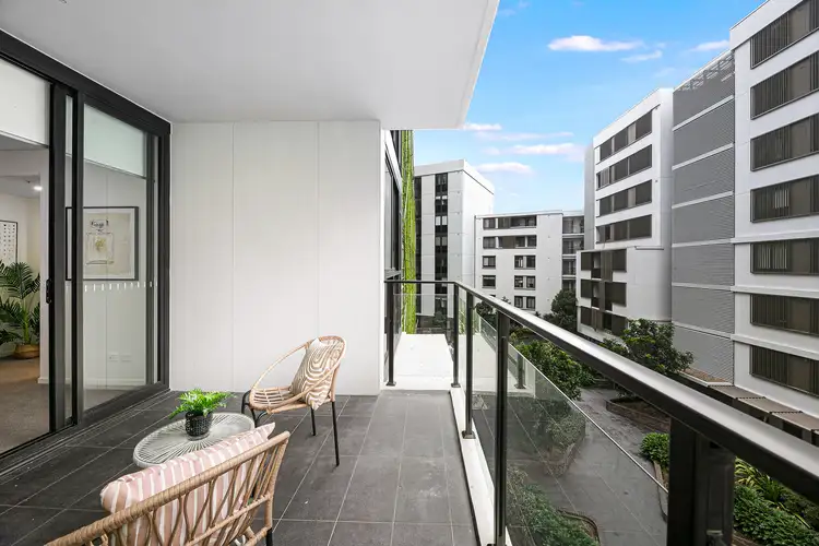 E10099/5 Bennelong Parkway, Wentworth Point NSW 2127