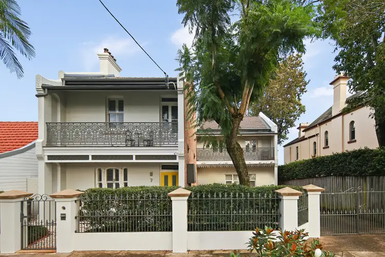 7 Farleigh Street