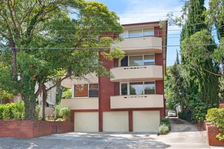 1/7 The Avenue, Ashfield NSW 2131