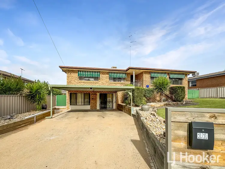 11 Jacaranda Crescent, Inverell NSW 2360
