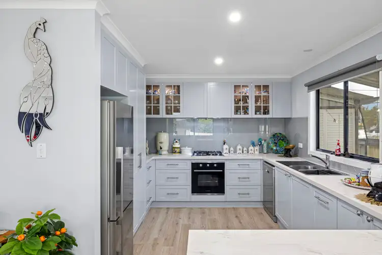 6 Beckwith Street, Clunes VIC 3370