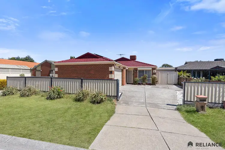 7 Nowell Court