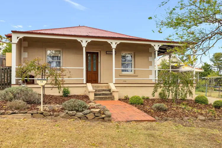 14 Cromwell Street, Cooma NSW 2630