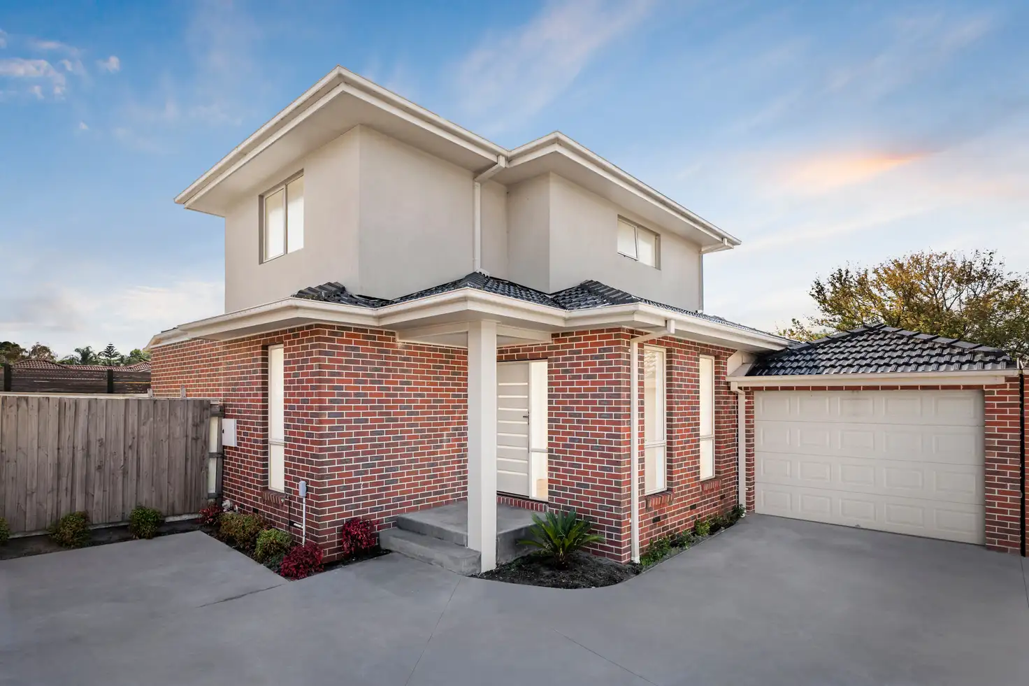 Main view of Homely townhouse listing, 2/24 Elder Street, Clarinda VIC 3169