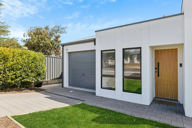 19 Melbourne Street, Sturt SA 5047