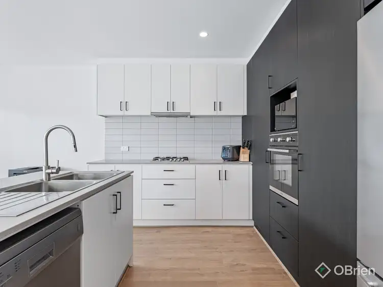 6/60 McMahons Road, Frankston VIC 3199