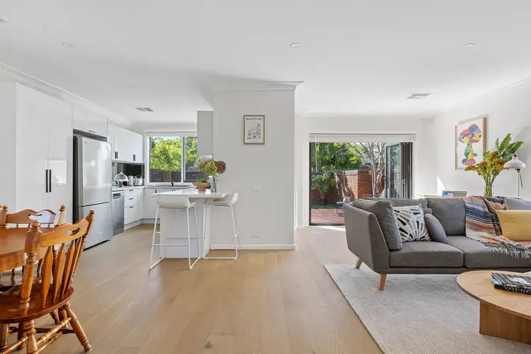 Second view of Homely villa listing, 1/6 Oakleigh Crescent, Ormond VIC 3204