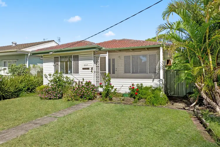227 Ocean Beach Road, Woy Woy NSW 2256