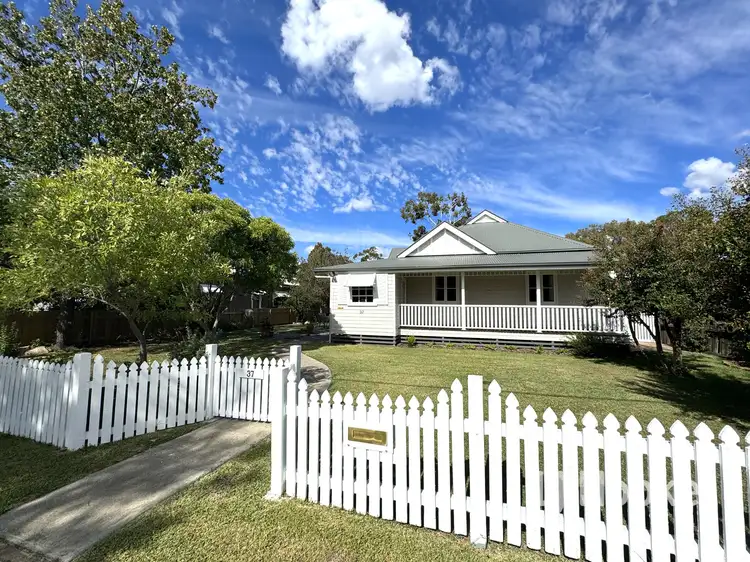 37 Brae Street, Inverell NSW 2360