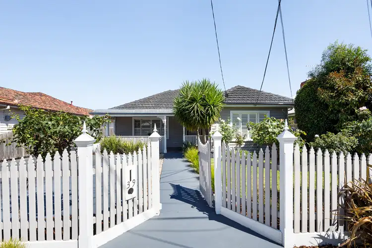 39 Muriel Street, Niddrie VIC 3042