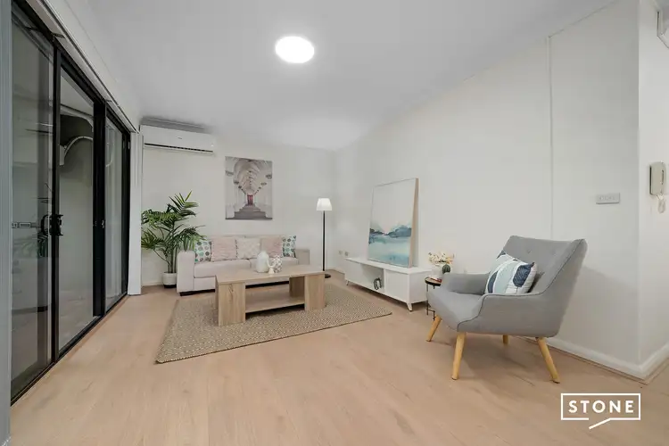 Third view of Homely apartment listing, 10/30-32 Lydbrook Street, Westmead NSW 2145