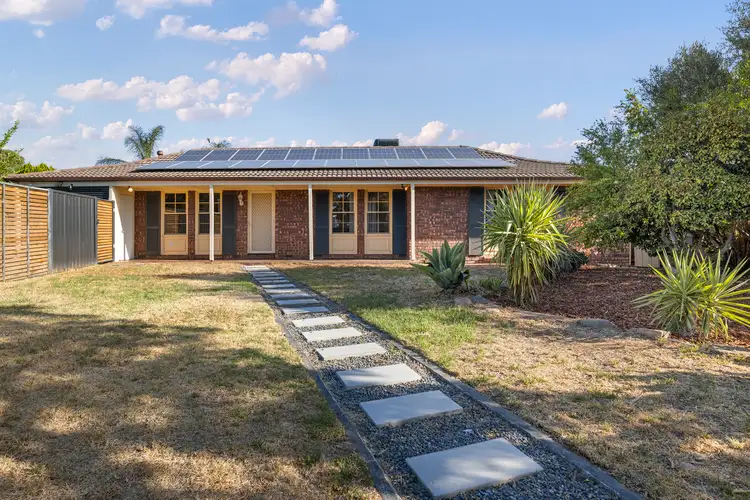 16 Victor Place, Hillbank SA 5112