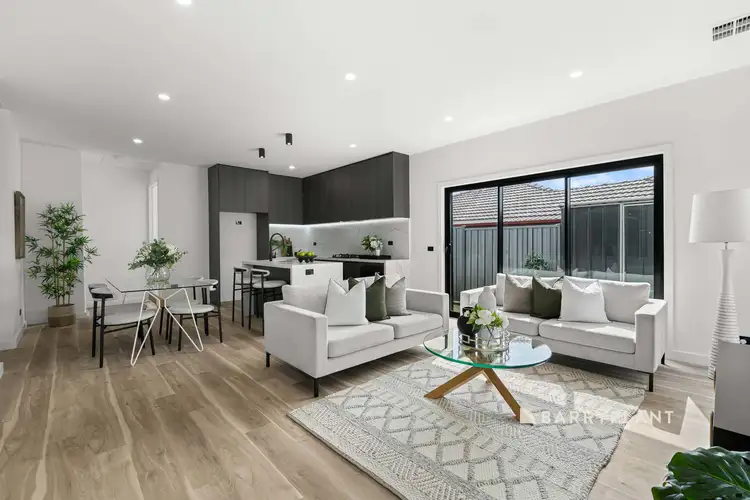 1/7 Dorothy Street, Doveton VIC 3177