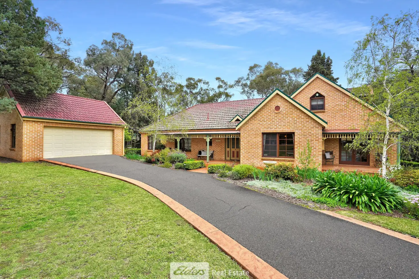 Main view of Homely house listing, 21 Maegraith Place, Lake Wyangan NSW 2680