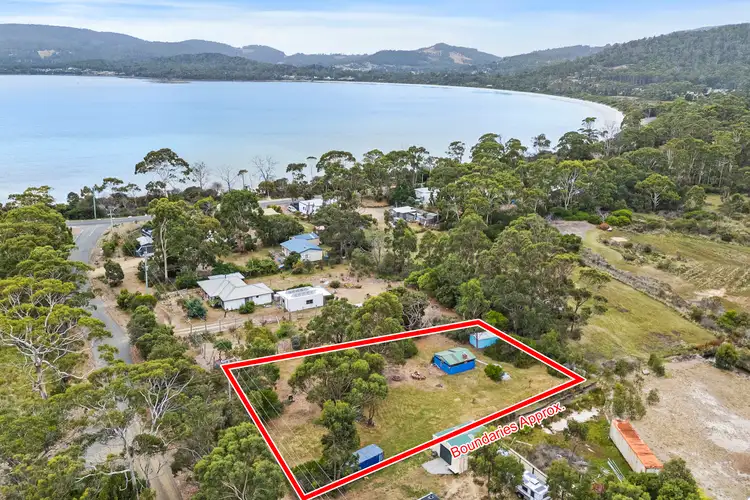 355 White Beach Road, White Beach TAS 7184