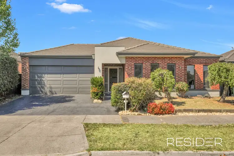 8 Kernaghan Drive, Mernda VIC 3754