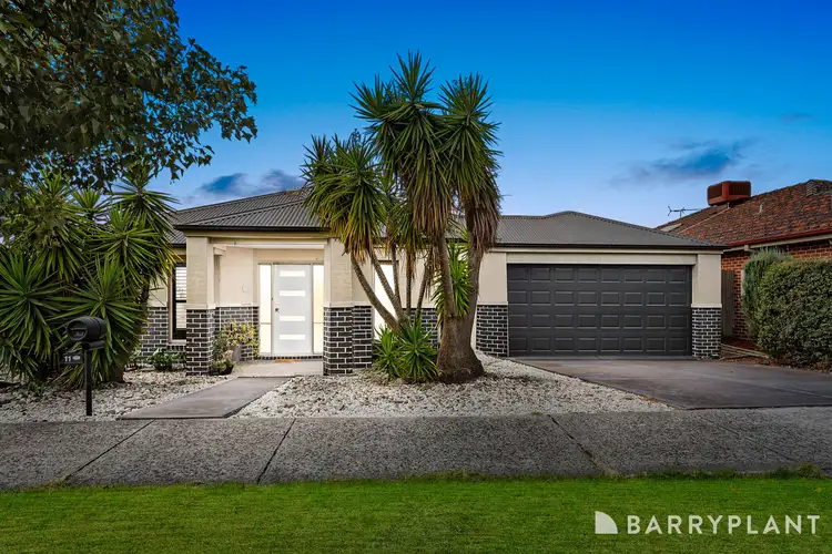 11 Nighthawk Boulevard, South Morang VIC 3752