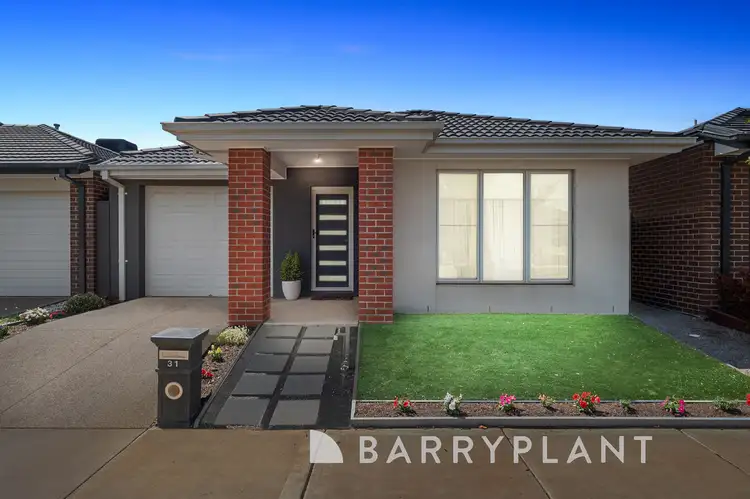 31 Sadie Avenue, Thornhill Park VIC 3335