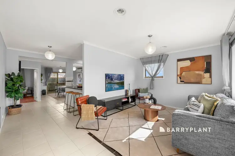 Second view of Homely house listing, 14 Reeves Court, Hampton Park VIC 3976