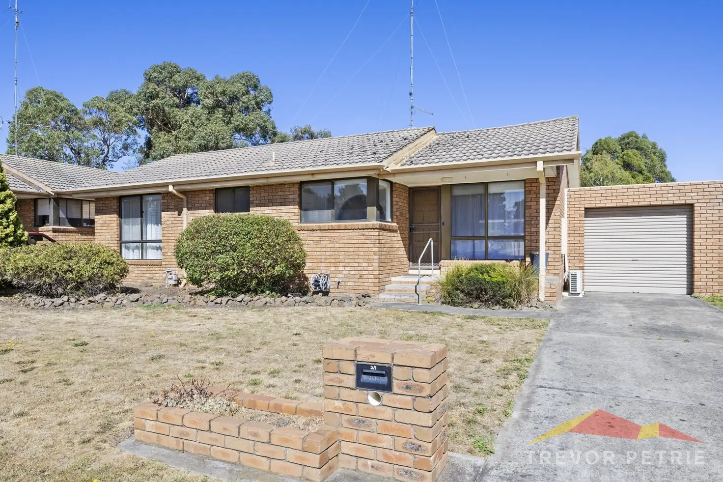 Main view of Homely unit listing, 2/1 Glenvale Road, Mount Clear VIC 3350