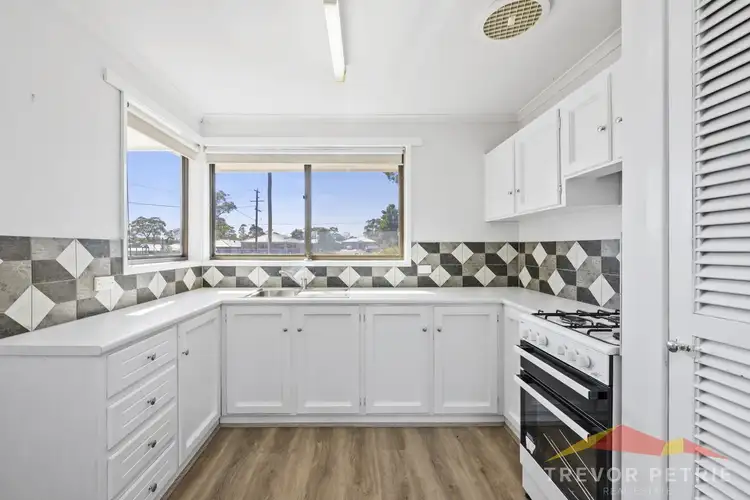 Fourth view of Homely unit listing, 2/1 Glenvale Road, Mount Clear VIC 3350