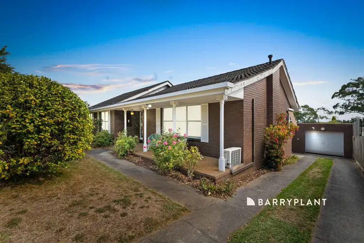 6 Lindsay Street, Drouin VIC 3818