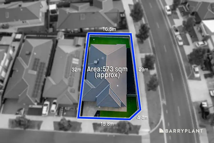 Second view of Homely house listing, 2 Harlow Drive, Strathtulloh VIC 3338