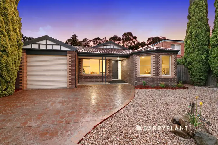 148 Waradgery Drive, Rowville VIC 3178