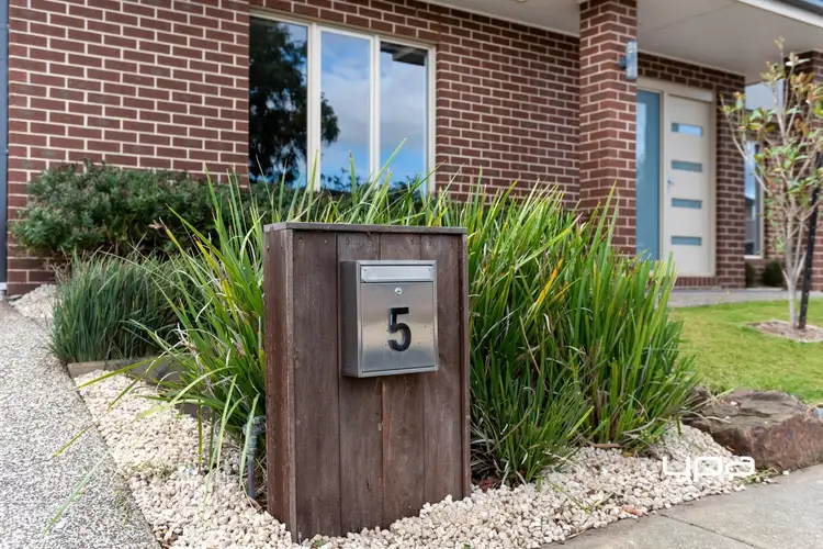 Second view of Homely house listing, 5 Himalaya Drive, Diggers Rest VIC 3427