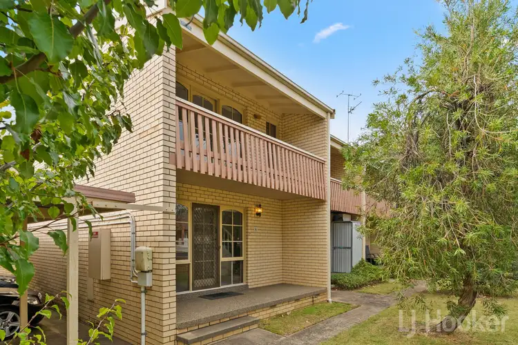 Main view of Homely townhouse listing, 8/16 Broughton Place, Queanbeyan NSW 2620