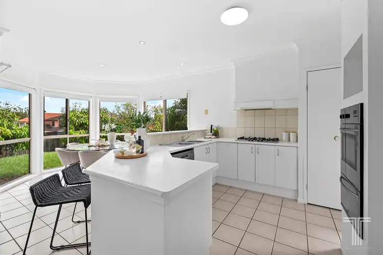 Fifth view of Homely house listing, 53 Coventry Circuit, Carindale QLD 4152