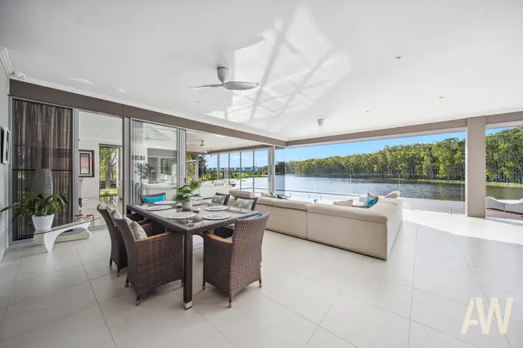 10 Silky Oak Place, Pelican Waters QLD 4551