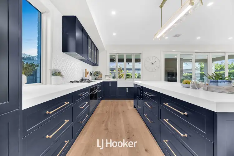 Sixth view of Homely house listing, 7 Fresco Place, Clyde North VIC 3978