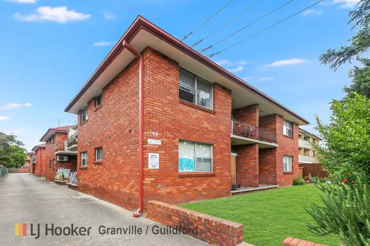 2/19 Blaxcell Street, Granville NSW 2142