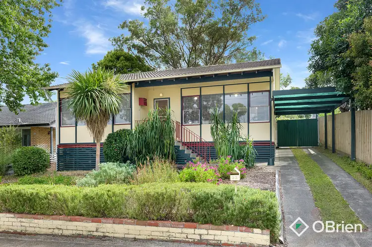 33 Coolgardie Street, Frankston North VIC 3200