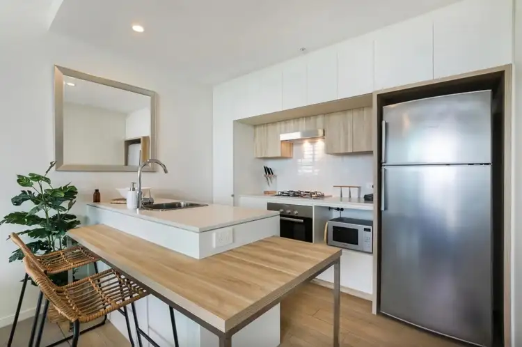 301/37B Harbour Road, Hamilton QLD 4007