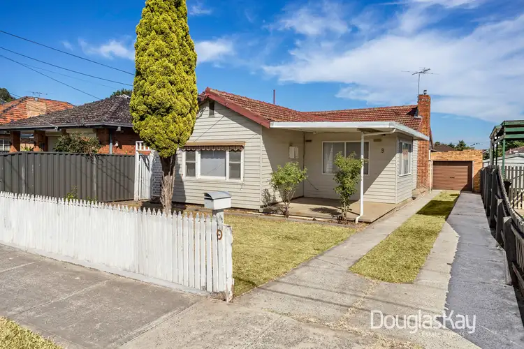 9 Andrew Street