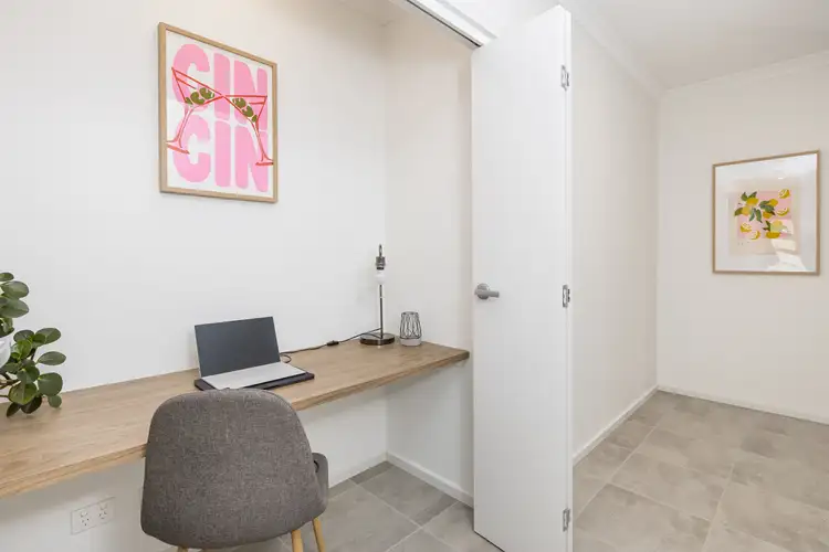 Third view of Homely house listing, 2 Sutterby Place, Red Cliffs VIC 3496