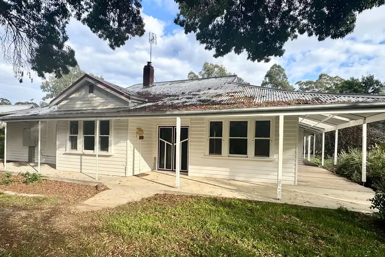8673 Midland Highway, Barkers Creek VIC 3451
