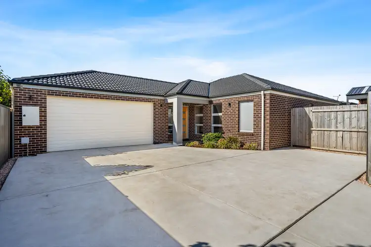 2/76 Goodall Street