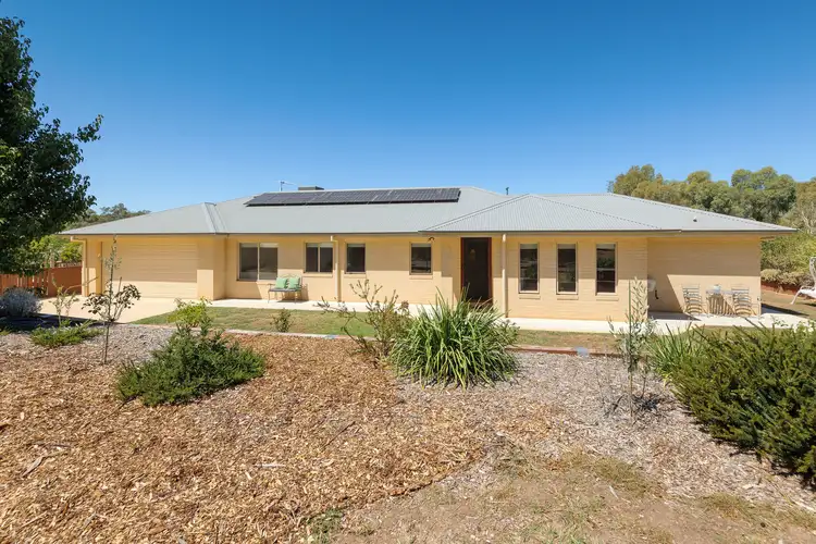 26 Barkers Road, Chiltern VIC 3683