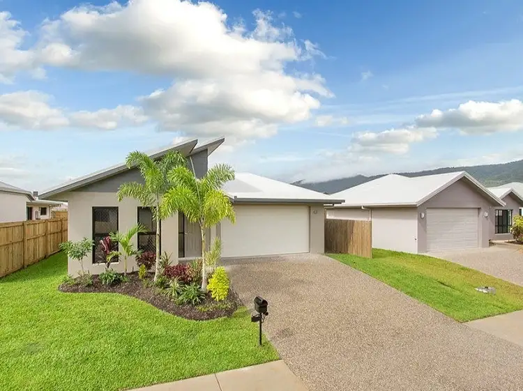 18 Sandridge Way, Smithfield QLD 4878