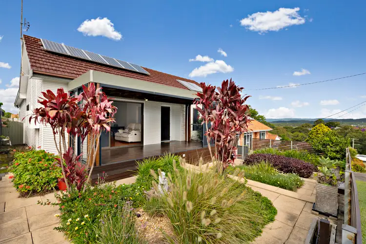 6 Thompson Street, Charlestown NSW 2290