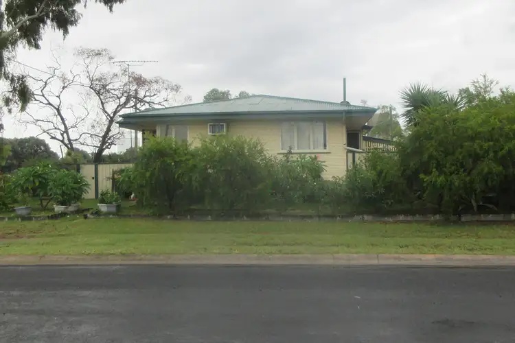 63 Binnie Street, Tara QLD 4421