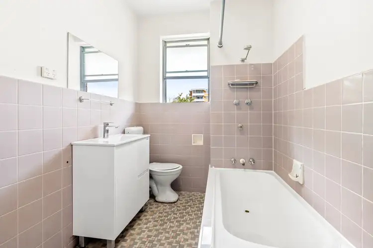 Sixth view of Homely apartment listing, 10/103 Oaks Avenue, Dee Why NSW 2099